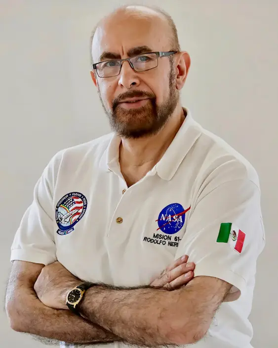 Fotografía de Dr. Rodolfo Neri Vela